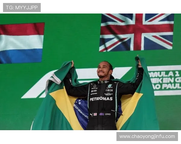 F1赛季揭幕战：汉密尔顿夺冠，梅赛德斯豪取冠军之路