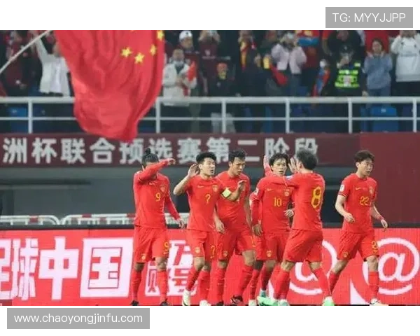 世界杯预选赛中国队击败对手稳固出线希望,武磊梅开二度表现亮眼