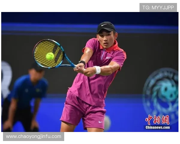 中国网球选手晋级ATP巡回赛决赛 创历史最佳成绩突破